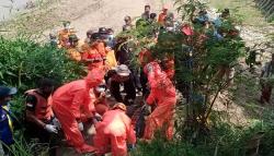 Jasad Bocah Hilang di Sungai Cisanggarung Cirebon Ditemukan 400 Meter dari Lokasi Awal<