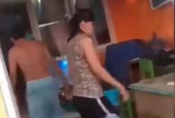 Video Viral Wanita di Palembang Siram Kurir karena Tolak Barang saat COD