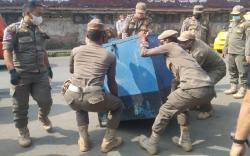 Langgar Perda K3, Puluhan PKL di Pasar Tagog Padalarang Ditertibkan<