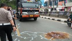 Terlindas Truk di Jalan Veteran Purwakarta, Remaja Berseragam Pramuka Tewas<