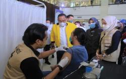 400 Pelaku UMKM di Palembang Terima Vaksin Covid-19