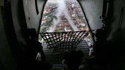 TNI Semprot Kota Surabaya dan Madura dengan Disinfektan dari Ketinggian 500 Kaki