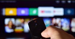 Binge Watching Lagi Tren Selama Pandemi, Menonton Film Terus-menerus