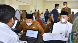 Bupati dan Seluruh ASN Agam Disuntik Vaksin Covid-19