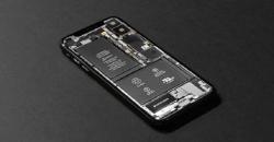 Perhatian! Ini Tips Agar Baterai Smartphone Tidak Meledak