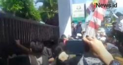 Video Demo Tuntut Pembebasan Rizieq Shihab di Tasikmalaya Ricuh