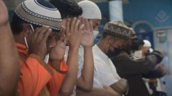 Perbolehkan Saf Sholat Berjemaah Dirapatkan, MUI: Setelah Itu Direnggangkan