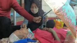 Krisis Oksigen, Warga Ciamis Alami Sesak Napas Telantar di Pelataran Parkir Rumah Sakit<