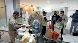4 Penumpang Pesawat di Bandara Sorong Tak Kantongi Surat Izin