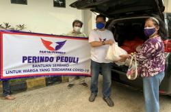 Perindo Salurkan Sembako ke Warga Rusunawa Pengadegan