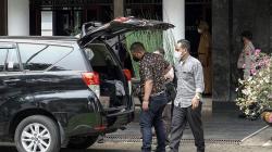 KPK Geledah Rumah Dinas hingga Kantor Bupati Banjarnegara