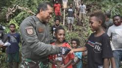 Cerita Pangdam XVIII Kasuari Tiba-Tiba Diadang Warga Kampung Mokwam Manokwari