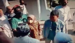 Pelantikan Perangkat Keraton Kasepuhan Cirebon Ricuh, 2 Kubu Sultan Bentrok