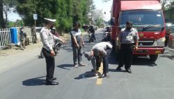 Gagal Nyalip, Pemotor Tewas Seketika Setelah Terseret Pikap di Sukabumi