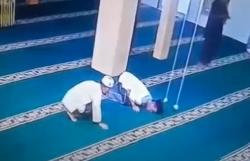 Innalillahi, Jemaah Meninggal dalam Posisi Sujud saat Sholat di Tanjungbalai