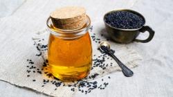 Uji In Vitro Ungkap Habbatussauda dan Madu Bisa Hambat Replikasi Virus 