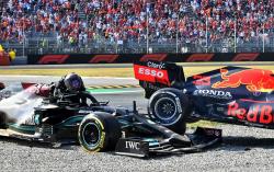 Nyawa Hampir Melayang karena Kecelakaan dengan Verstappen, Hamilton Bilang Begini