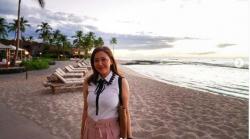 Lagi di Hawaii Maia Estianty Pamer Foto di Pantai, Netizen: ABG Banget 