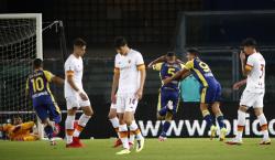 Mourinho Akui Salah Strategi, Rekor Kemenangan Beruntun AS Roma Terhenti di Verona
