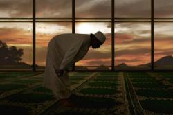 Tata Cara Sholat Rawatib : Niat, Bacaan, Doa, Hukum dan Keutamaannya