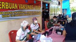 Kodim Sangihe Laksanakan Serbuan Vaksinasi di Lokasi TMMD Kampung Pindang  <