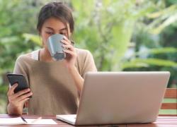 Jaga Mood! Lakukan 4 Tips Ini Agar Tetap Produktif di Rumah