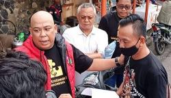  Usai Viral, Guru Honorer Berdagang Asongan di Sukabumi dapat Hadiah Motor<