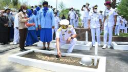 Jelang HUT ke-76 TNI, KSAL Ziarah Makam Pejuang TNI AL dan Ulama di Tegal
