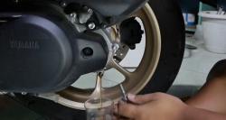 Apa Fungsi Oli Gardan pada Motor Matic? Jantung Utama Kinerja Transmisi