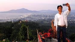 Menikmati Indahnya Pemandangan Kota Manado dari Puncak Makatete