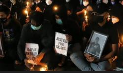Aksi Keprihatinan Kematian Gilang, Ribuan Mahasiswa Demo Desak UNS Bubarkan Menwa