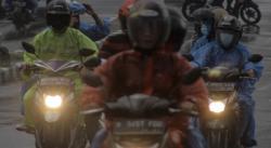 5 Aksesoris Motor Bahaya Digunakan saat Musim Hujan, Awas Jangan Asal Copot Spakbor