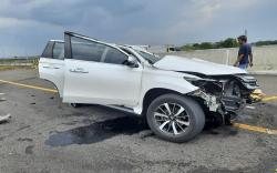 Vanessa Angel dan Suami Kecelakaan di Tol Jombang, Mobilnya Hancur 