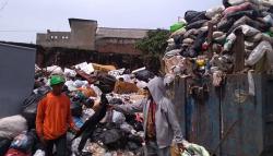 Sampah Menumpuk di Kota Bandung Capai 30 Ton, Pengangkutan Perlu Waktu Lama
