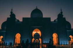 Tata Cara Khutbah Jumat, Syarat & Rukun