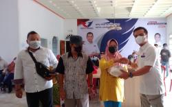 DPD Perindo Kota Jambi Salurkan Ratusan Karung Beras untuk Warga Kurang Mampu