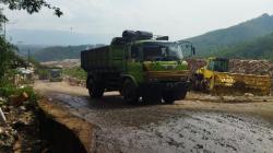Sempat Terkendala Jalan Licin, Pembuangan Sampah ke TPA Sarimukti KBB Mulai Normal <