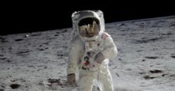 5 Objek yang Pernah Ditinggalkan Manusia di Bulan, Ada Kotoran Para Astronot