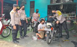 Kapolres Salatiga Datangi Bengkel Knalpot Bising, Ini yang Dilakukan