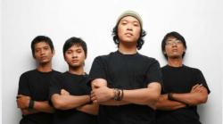 Chord Gitar dan Lirik Lagu Letto Ruang Rindu, Ungkapan Cinta yang Terpendam dalam Hati