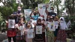 Bahagianya Anak-Anak Perpustakaan Alam Kebumen Terima Bantuan Alat Belajar dari MNC Peduli