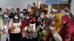 Terima Bantuan Sekarung Beras dari Perindo Jambi, Warga di Bungo Senang