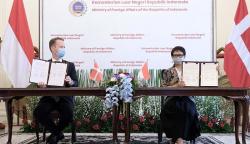 Menlu RI-Denmark Teken Kerja Sama Pembiayaan Proyek Infrastruktur