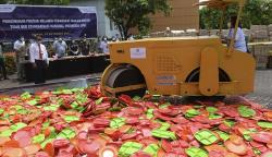 Ratusan Ribu Produk Melamin Wadah Makan dan Minum Tak Ber-SNI Dimusnahkan