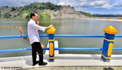 Foto-Foto Presiden Jokowi Resmikan Bendungan Karalloe Senilai Rp1,27 Triliun