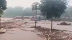 Selain Sukawening, Banjir Bandang juga Terjang Kecamatan Karang Tengah Garut