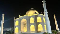 So Sweet, Pria Ini Bangun Replika Taj Mahal untuk Buktikan Cinta ke Istri