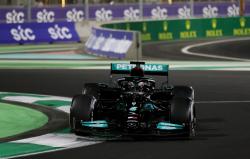 Lewis Hamilton Muak Tak Kunjung Menang, Begini Respons Berkelas Pimpinan Mercedes