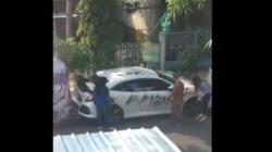 Viral Mobil Sedan di Lamongan Dicoret-Coret Kata Makian, Ini Pengakuan Pemilik 