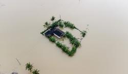Dampak Sungai Citarum Meluap, 236 Rumah di Karawang Terendam Banjir